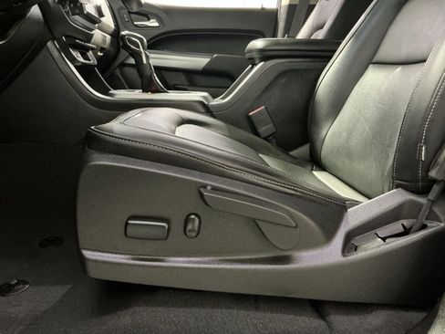 Used 2022 Chevrolet Colorado ZR2 w/ Colorado ZR2 Bison Edition AWD/4WD image 15