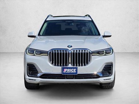 Used 2021 BMW X7 xDrive40i w/ Executive Package AWD/4WD image 2