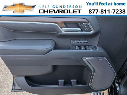 New 2026 Chevrolet Silverado 1500 High Country AWD/4WD image 18