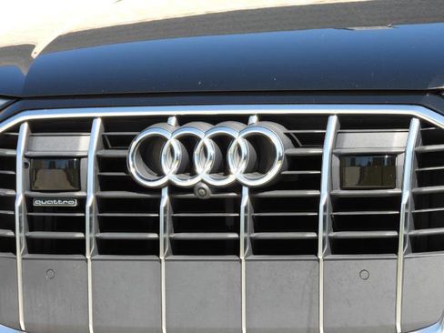 Used 2022 Audi Q7 3.0T Premium Plus AWD/4WD image 3