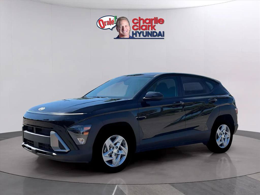 Used 2026 Hyundai Kona SE FWD image 1