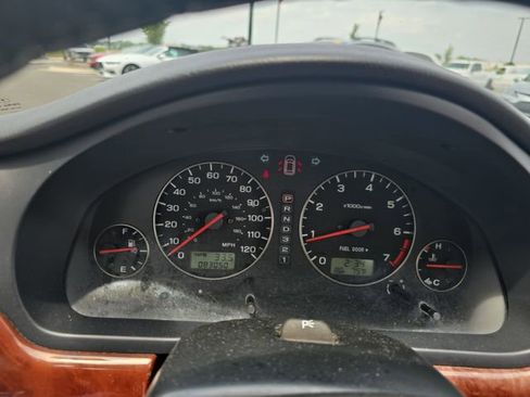 Used 2004 Subaru Legacy L AWD/4WD image 12