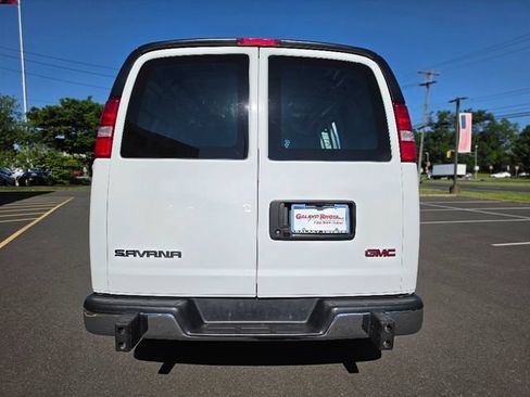 Used 2024 GMC Savana 2500 w/ Driver Convenience Package RWD image 6