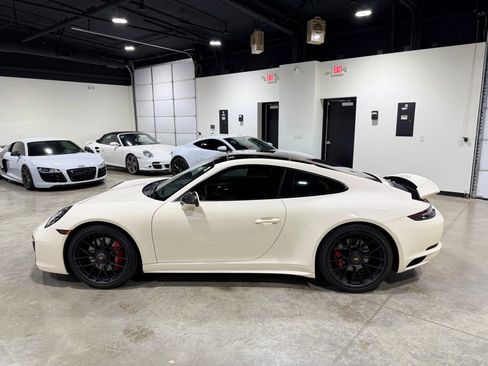 Used 2019 Porsche 911 Carrera 4 GTS image 17
