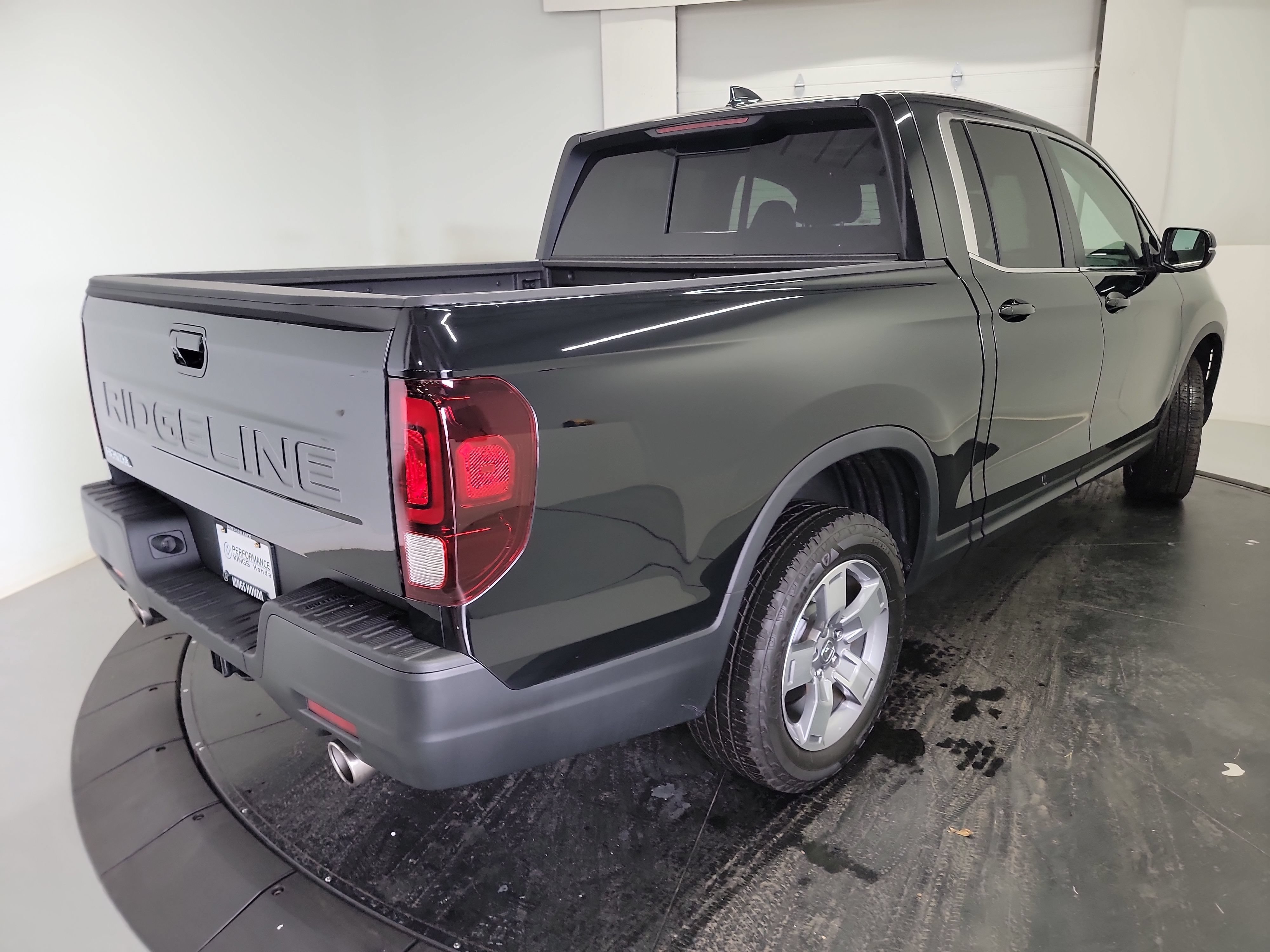 Used 2025 Honda Ridgeline RTL image 9