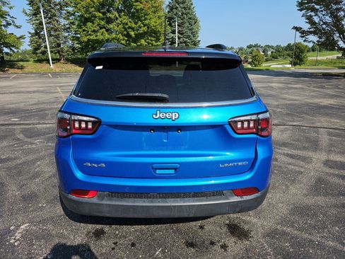 Used 2025 Jeep Compass Limited AWD/4WD image 5