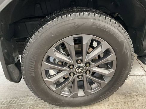 Used 2025 Toyota Land Cruiser Base image 7