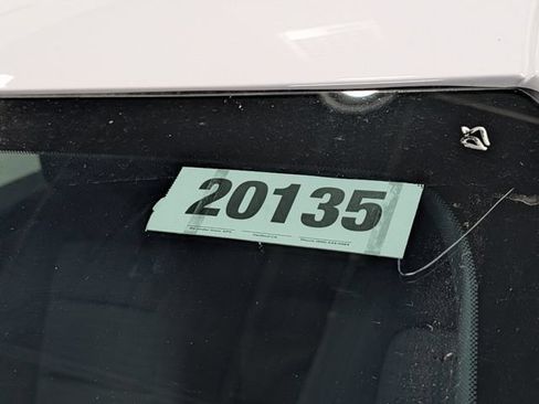 New 2026 Chevrolet Equinox LT w/ Midnight Edition FWD image 28