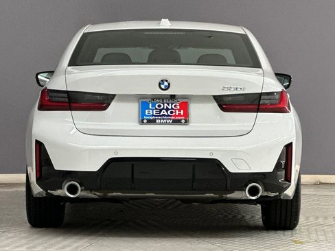 New 2026 BMW 330i Sedan w/ M Sport Package image 9