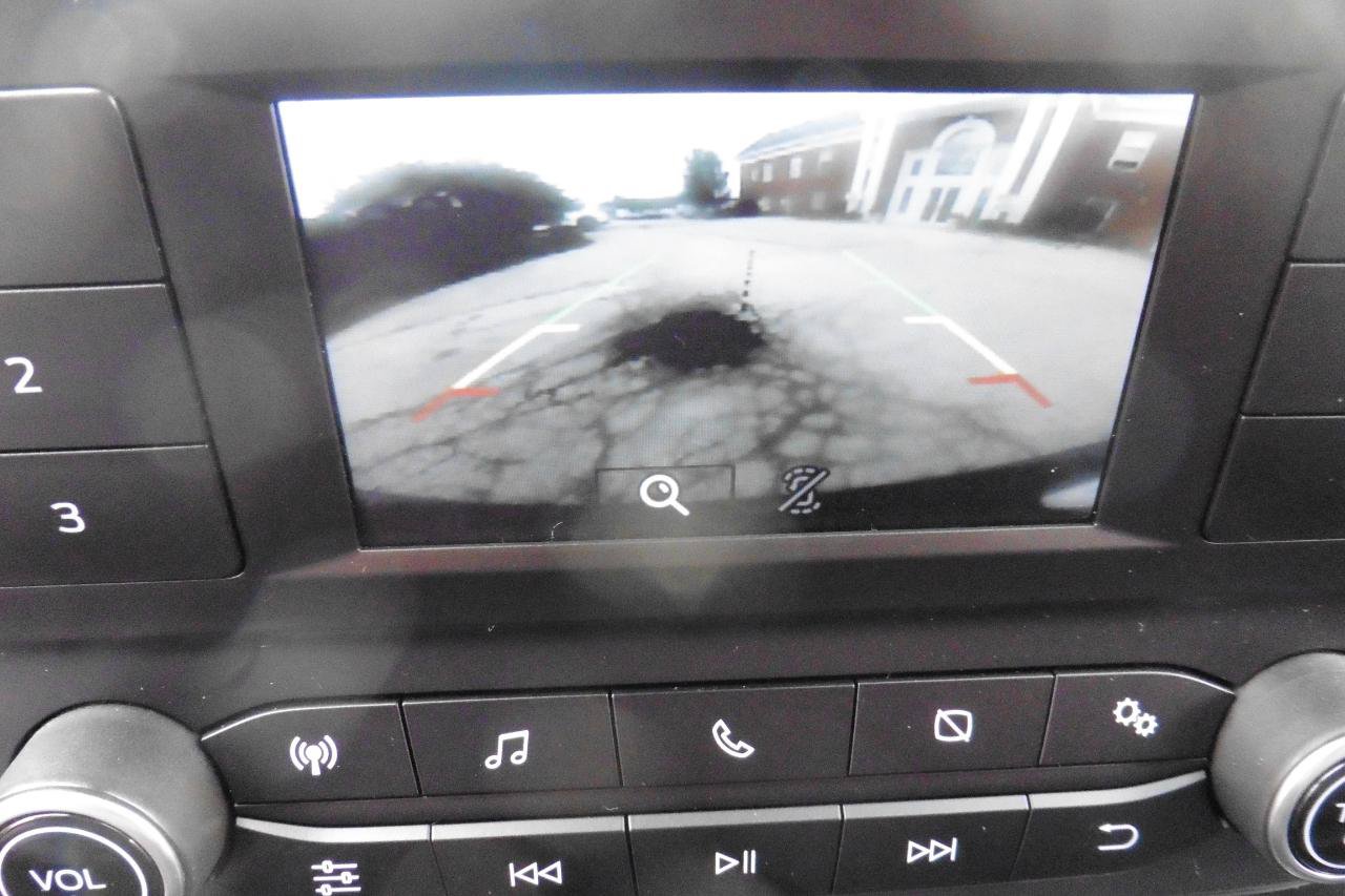 Used 2020 Ford Transit 150 Low Roof RWD image 6