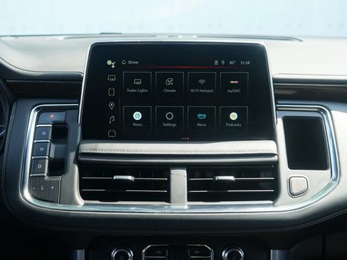 Used 2022 GMC Yukon SLE AWD/4WD image 21