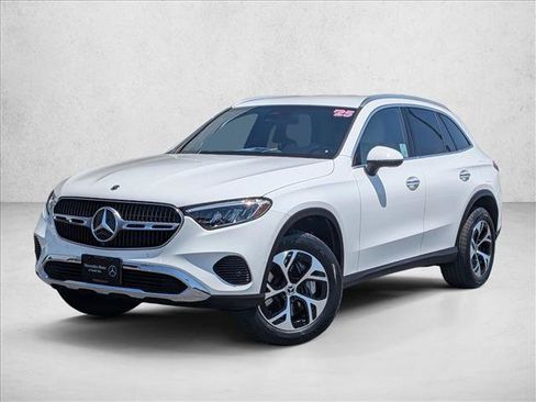 Certified 2025 Mercedes-Benz GLC 350e 4MATIC image 2
