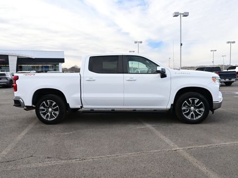 Used 2023 Chevrolet Silverado 1500 LT image 5