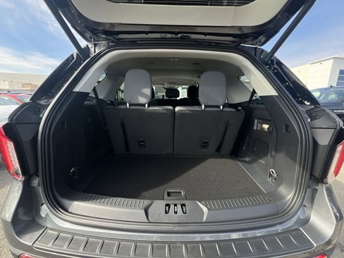 New 2026 Ford Explorer Active image 26