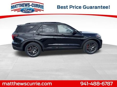 New 2026 Ford Explorer ST-Line w/ ST-Line Street Pack image 3