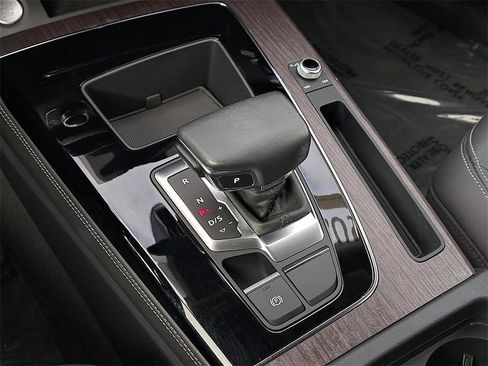 Certified 2023 Audi Q5 2.0T Premium Plus w/ Premium Plus Package image 15