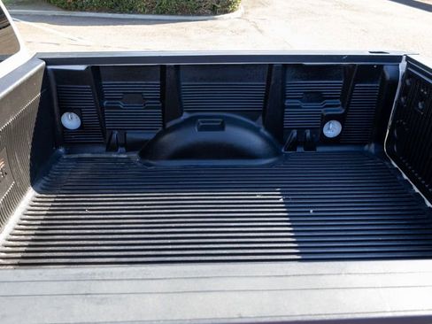 Used 2020 Chevrolet Colorado LT image 31