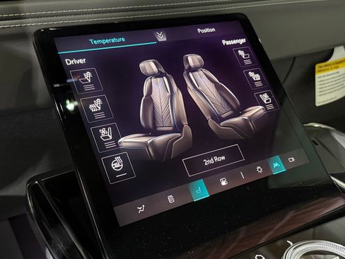 New 2026 Cadillac Escalade IQ Luxury 1 w/ LPO, Floor Liner Package image 32