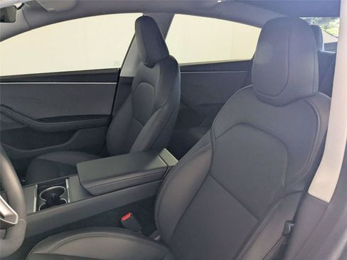 Used 2025 Tesla Model 3 RWD image 12