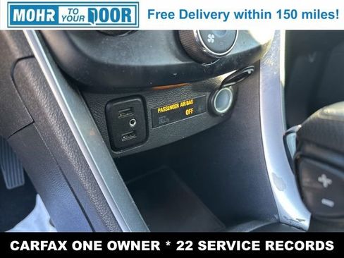 Used 2020 Chevrolet Trax LT w/ LT Convenience Package image 18