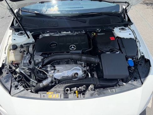 Used 2022 Mercedes-Benz CLA 250 4MATIC image 6