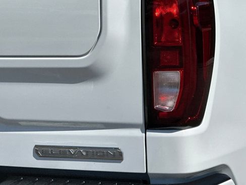 Certified 2024 GMC Sierra 1500 Elevation AWD/4WD image 25