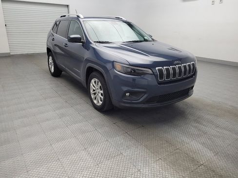 Used 2019 Jeep Cherokee Latitude w/ Popular Appearance Group FWD image 13