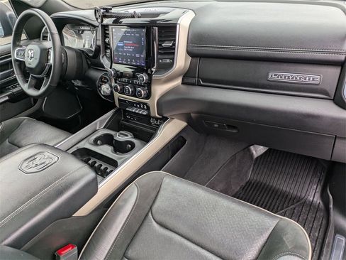 Used 2019 RAM 1500 Laramie image 22