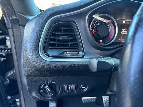 Used 2021 Dodge Challenger R/T Scat Pack image 10