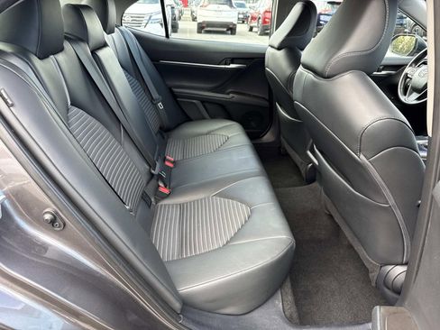 Used 2024 Toyota Camry SE image 27