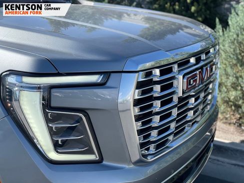 Used 2025 GMC Yukon XL Denali w/ Advanced Technology Package AWD/4WD image 15