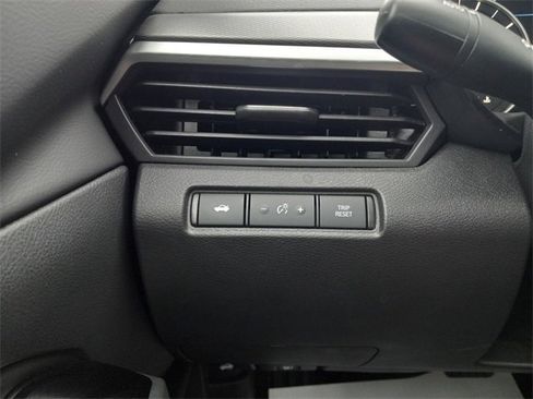 Used 2025 Nissan Altima 2.5 SR image 22