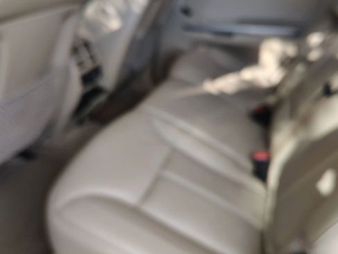 Used 2012 Mercedes-Benz GL 550 4MATIC image 13