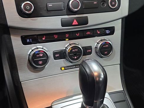 Used 2014 Volkswagen CC R-Line image 19