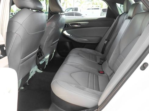 Used 2020 Toyota Avalon XSE image 40