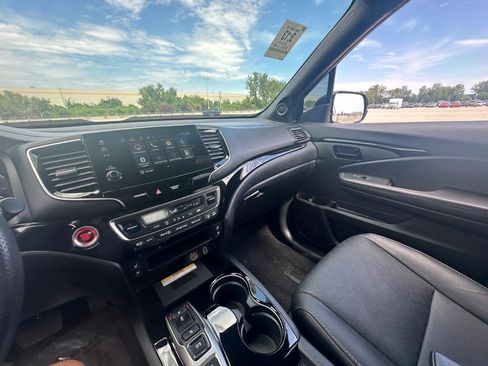 Used 2023 Honda Passport Elite image 20