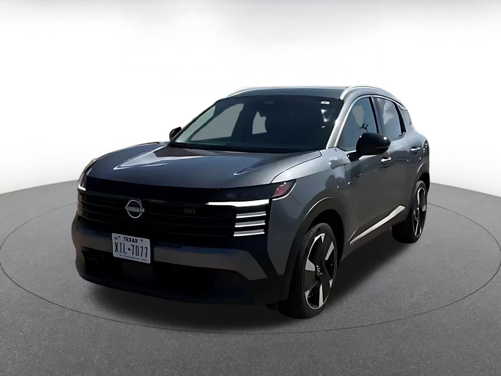 Used 2026 Nissan Kicks SR AWD/4WD image 8