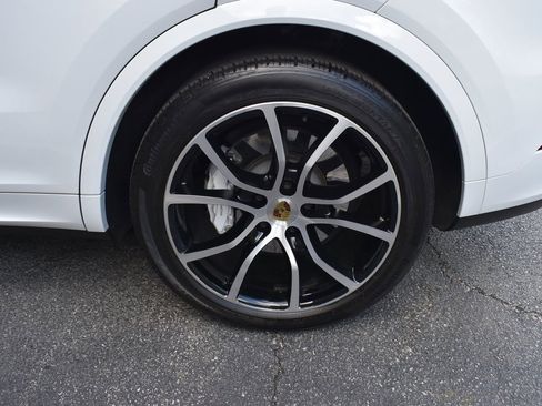 Used 2023 Porsche Cayenne Turbo w/ Premium Package Plus image 52