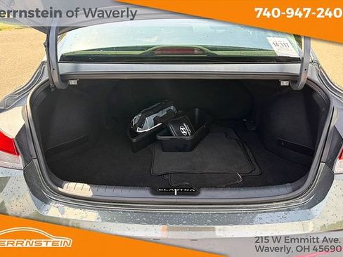 Used 2024 Hyundai Elantra SEL FWD image 22