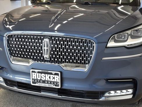 Used 2021 Lincoln Aviator Reserve w/ Equipment Group 202A image 16
