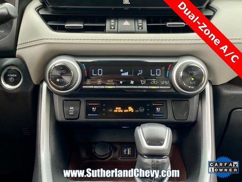 Used 2023 Toyota RAV4 Limited image 30