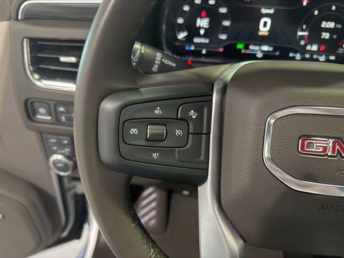 Certified 2024 GMC Yukon XL SLT image 18