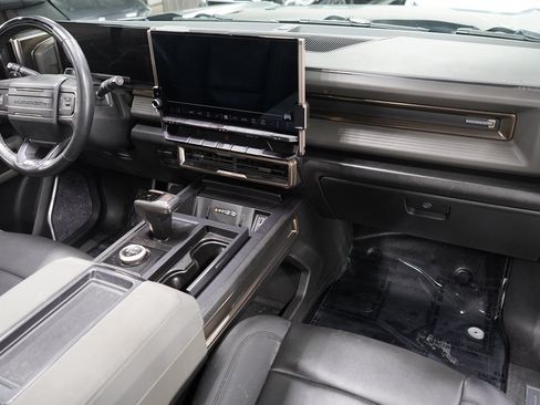 Used 2024 GMC Hummer EV 3X AWD/4WD image 34
