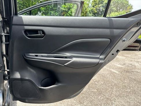 Used 2025 Nissan Versa S FWD image 21