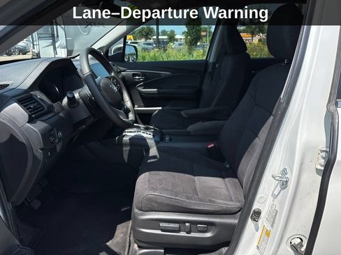 Used 2021 Honda Pilot EX image 12