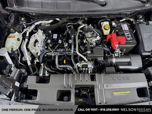 Certified 2025 Nissan Kicks SV AWD/4WD image 26