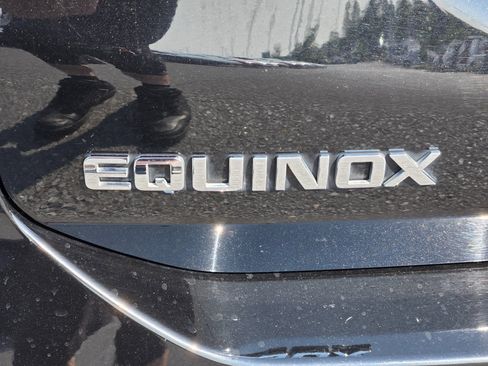 Used 2021 Chevrolet Equinox LT FWD image 37