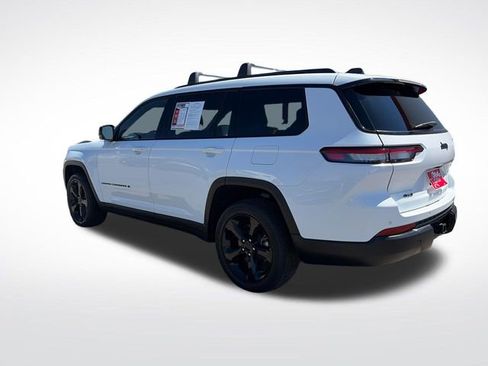 Used 2023 Jeep Grand Cherokee L Laredo AWD/4WD image 4