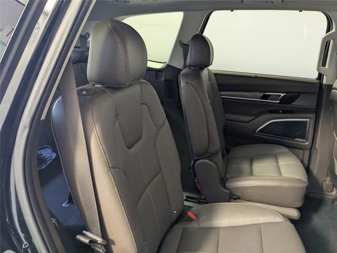Used 2022 Kia Telluride SX w/ Nightfall Edition Package image 25