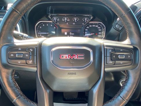Used 2022 GMC Sierra 1500 AT4 w/ AT4 Premium Package AWD/4WD image 31